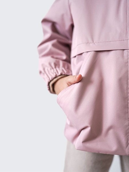 Ветровка на молнии