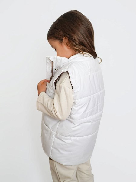 Жилет без капюшона