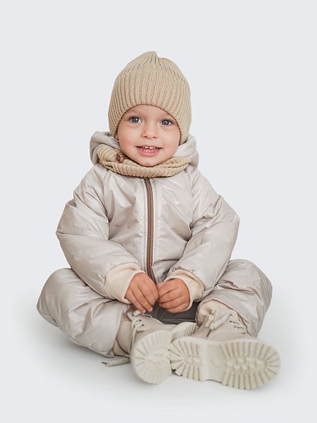 Утепленный комбинезон с манжетами