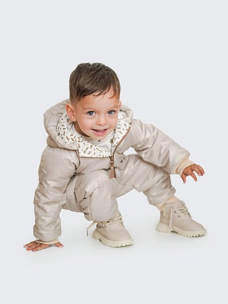 Утепленный комбинезон с манжетами